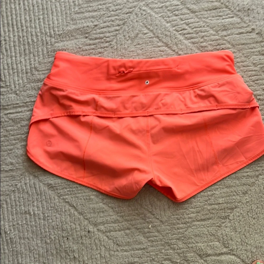 Lululemon Speed Up Coral Athletic Shorts - Picture 3 of 4
